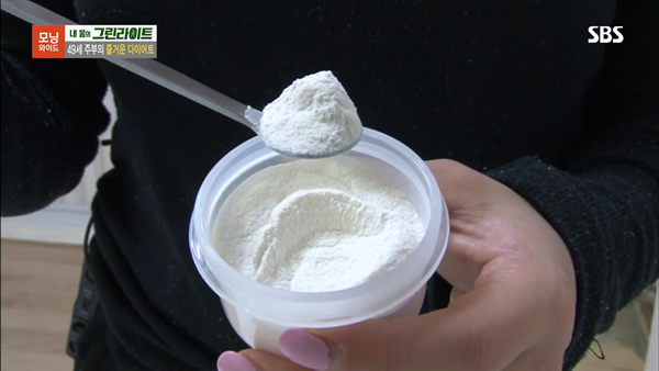 1011_SBS 모닝와이드3부, 유산균.mp4_002638235.png